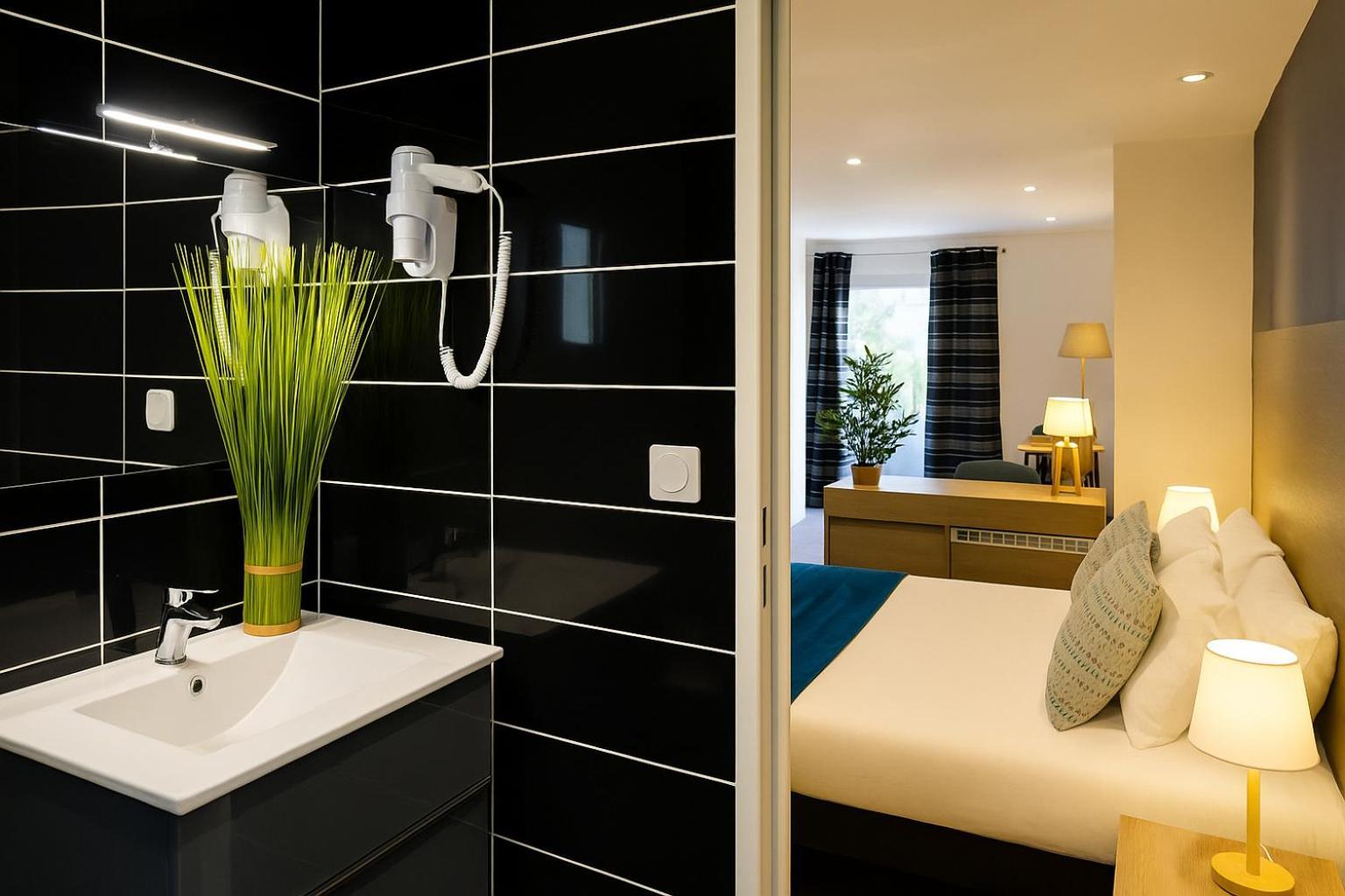 Hotel & Spa Gil De France Cap D'Agde Exterior photo