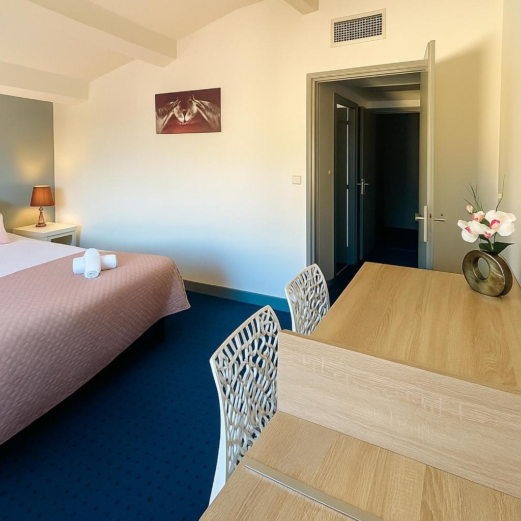 Hotel & Spa Gil De France Cap D'Agde Exterior photo