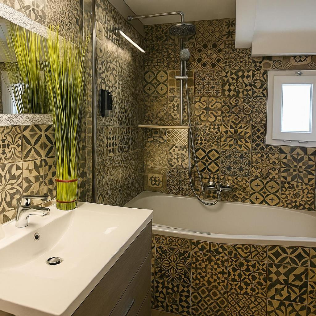 Hotel & Spa Gil De France Cap D'Agde Exterior photo