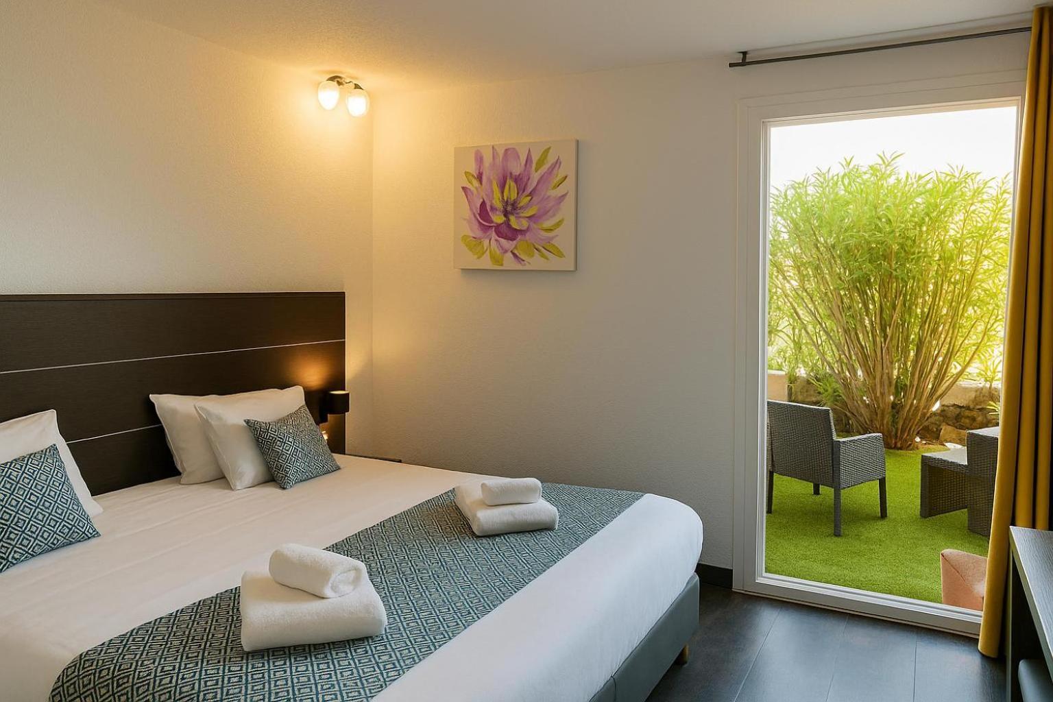 Hotel & Spa Gil De France Cap D'Agde Exterior photo